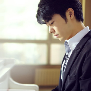 操东娘们的视频
